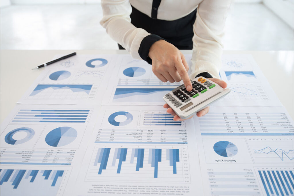 financial consultant